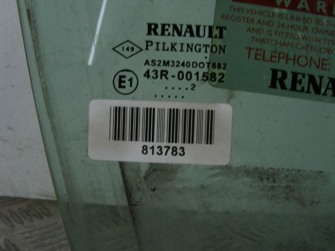 Стекло двери передней правой Renault Laguna 2 (2001-2007)