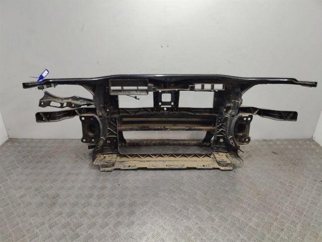 Передняя панель крепления облицовки (телевизор) Volkswagen Passat B6 (2005-2010)