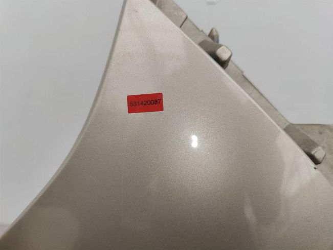 Крыло переднее правое Renault Scenic 3 (2008-2015)