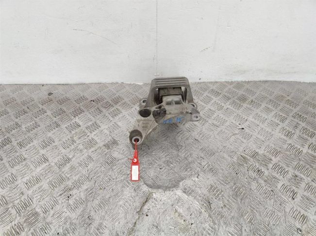 Подушка крепления двигателя Renault Scenic 3 (2008-2015)