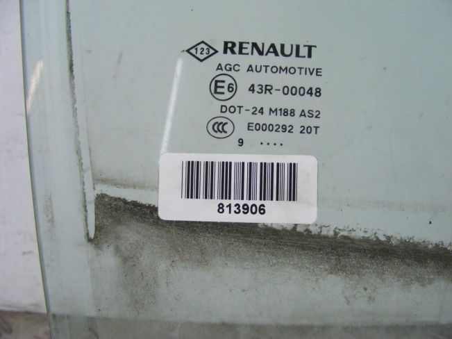 Стекло двери задней правой Renault Scenic 3 (2008-2015)