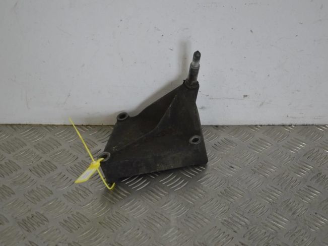 Кронштейн КПП Renault Scenic 1 (1996-2003)