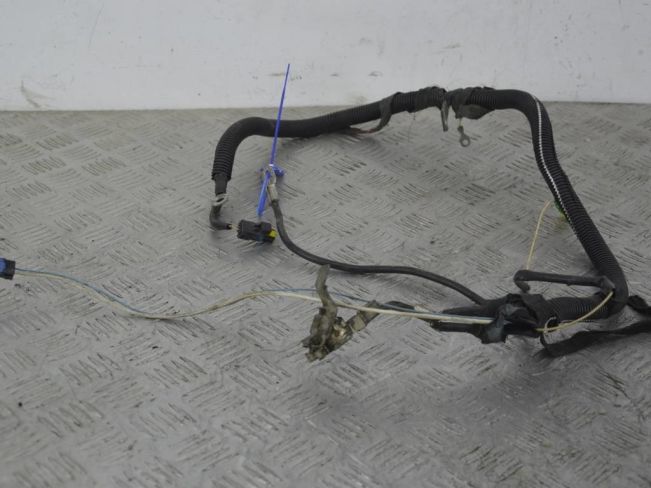 Клемма аккумулятора плюс Citroen C4 (2004-2010)