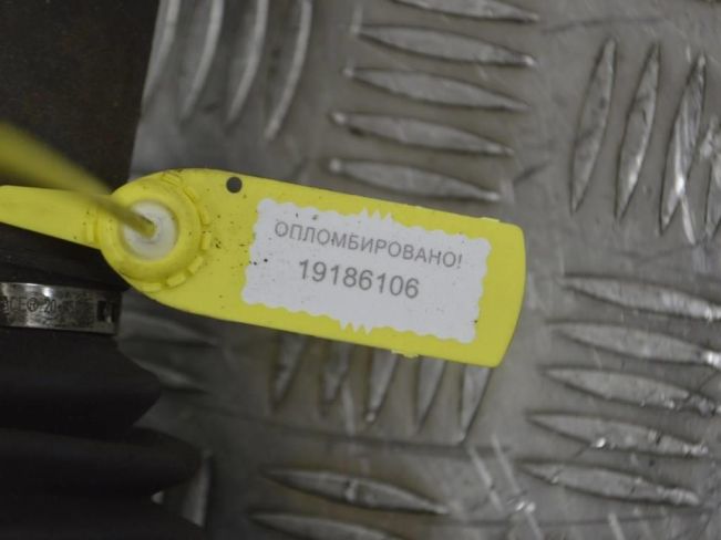 Полуось передняя правая (приводной вал, ШРУС) Renault Safrane (1992-2000)