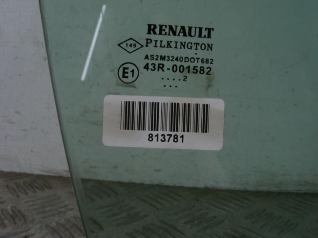 Стекло двери передней правой Renault Laguna 2 (2001-2007)