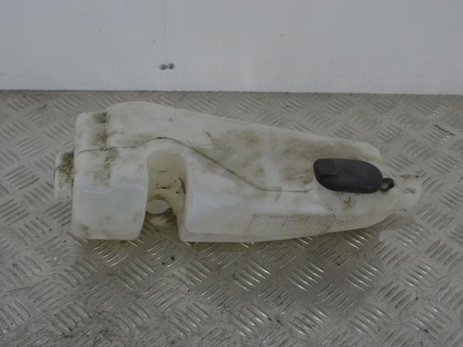 Бачок омывателя Renault Sandero 1 (2009-2014)