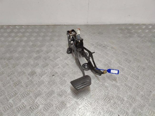 Педаль тормоза Renault Scenic 2 (2003-2009)