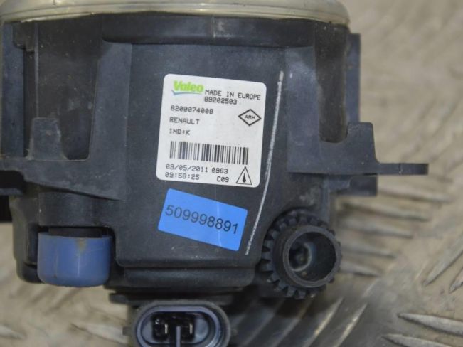 Фара противотуманная правая Renault Scenic 2 (2003-2009)