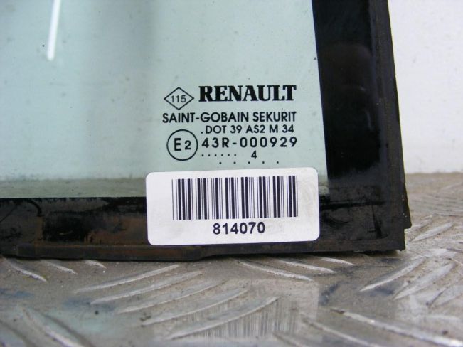 Форточка задняя правая Renault Espace 4 (2003-2010)