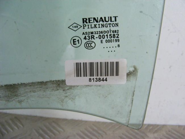 Стекло двери задней левой Renault Laguna 3 (2007-2015)