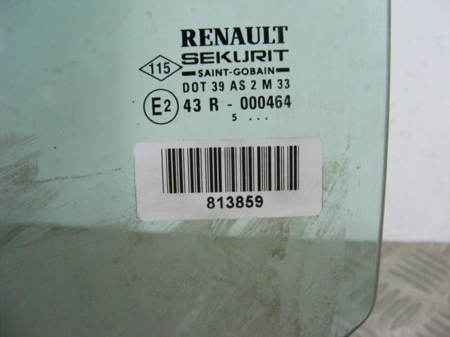 Стекло двери задней левой Renault Megane 1 (1996-2002)