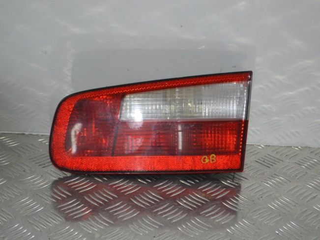 Фонарь крышки багажника правый Renault Laguna 2 (2001-2007)