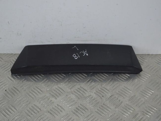 Накладка двери (крышки) багажника Renault Scenic 2 (2003-2009)