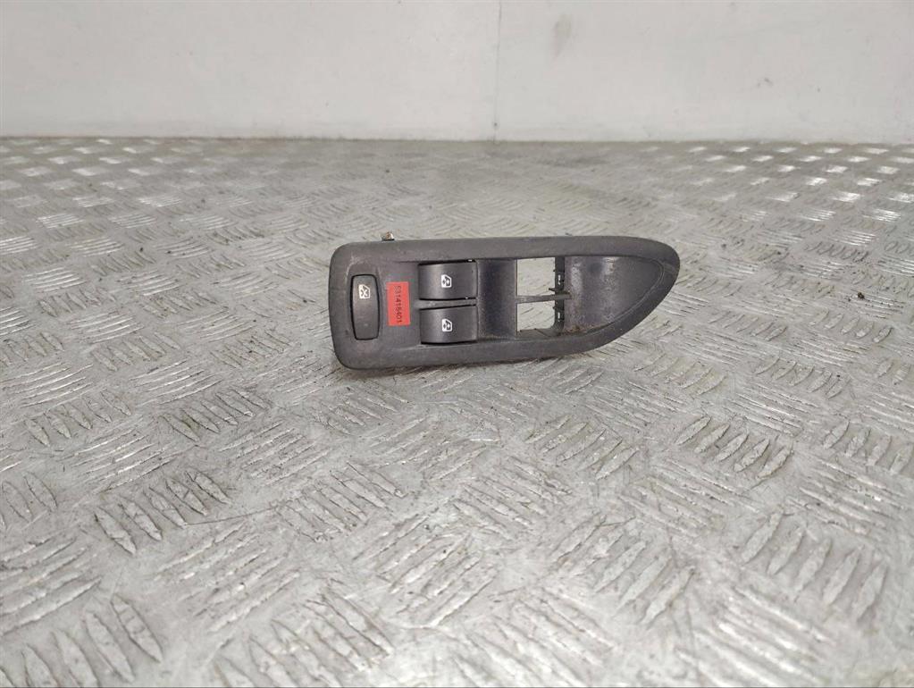 Блок управления стеклоподъемниками Renault Espace 4 (2003-2010)