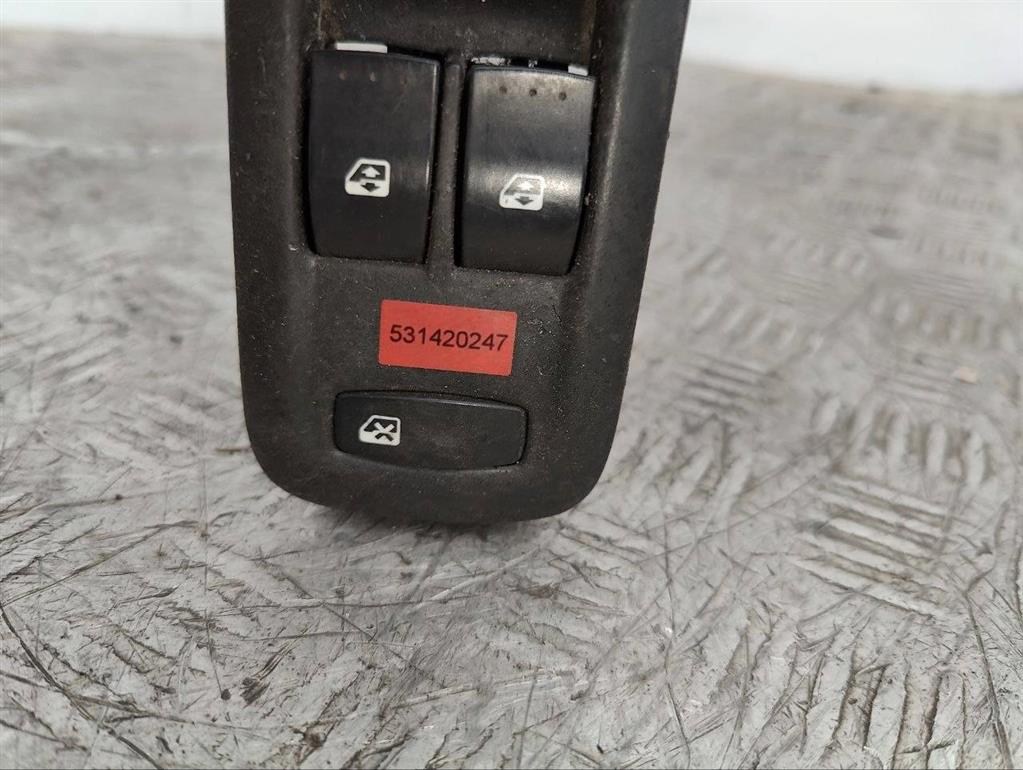 Блок управления стеклоподъемниками Renault Scenic 2 (2003-2009)