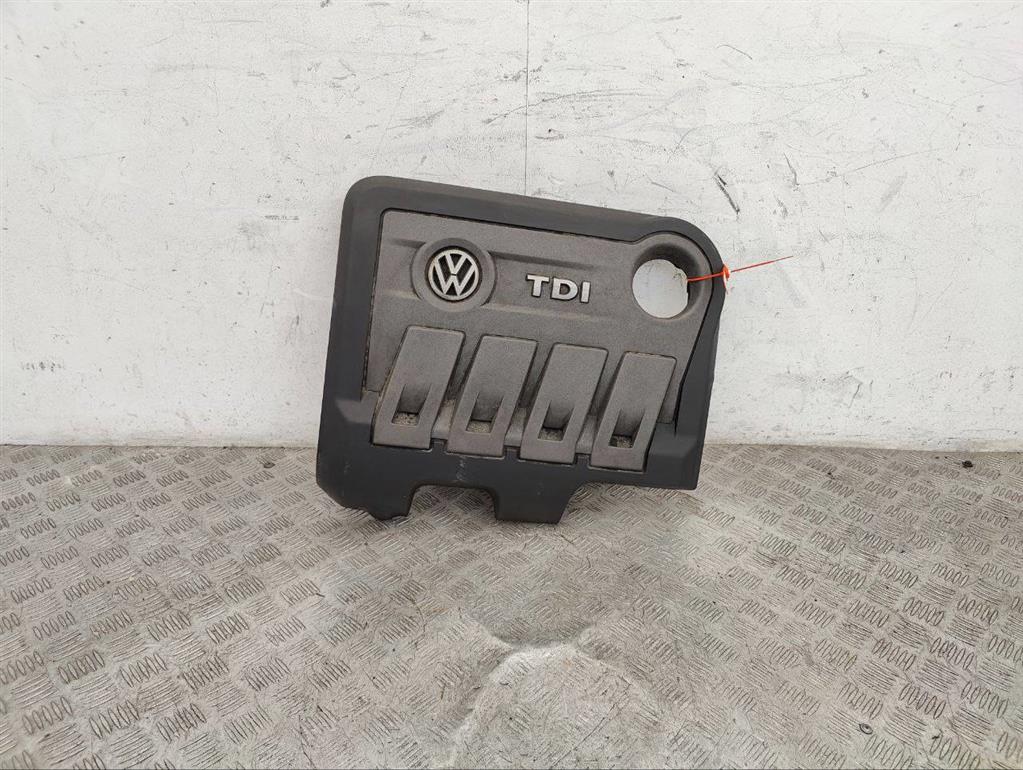 Декоративная крышка двигателя Volkswagen Passat B6 (2005-2010)