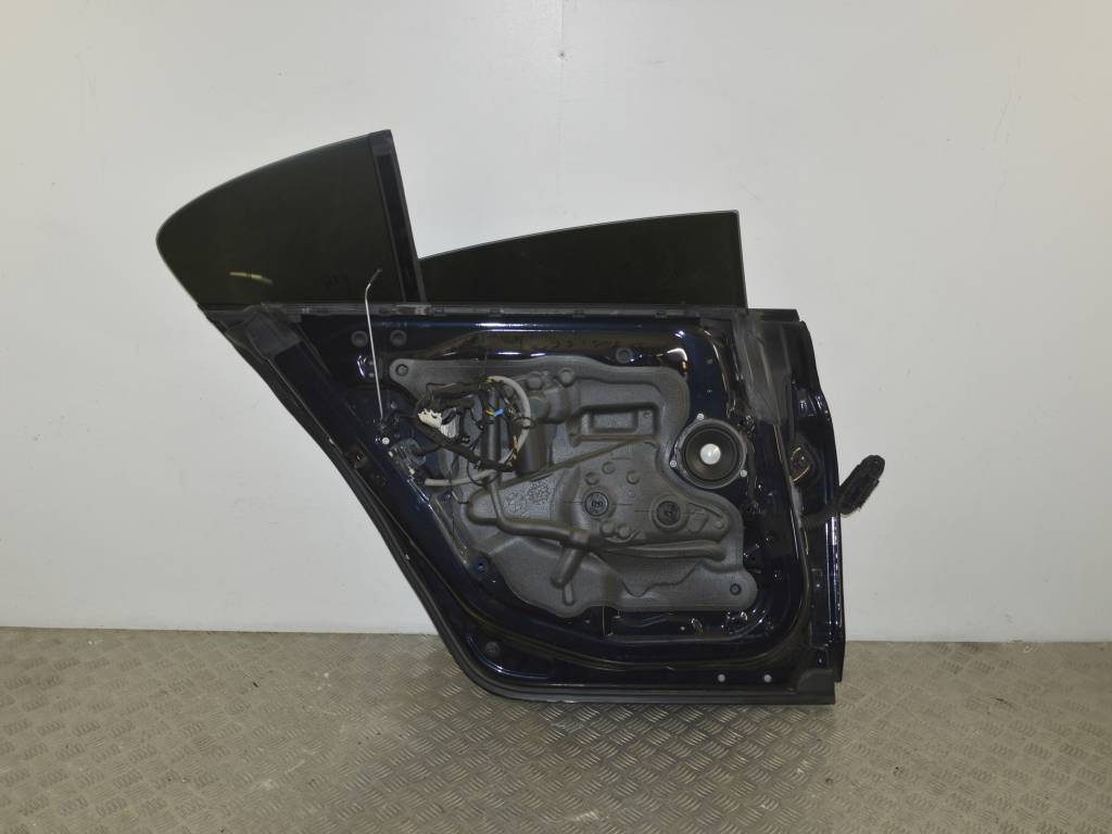 Дверь задняя левая BMW 6 F06/F12/F13 (2011-2018)