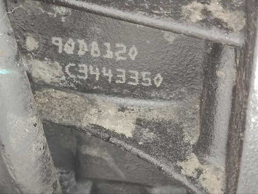 Двигатель