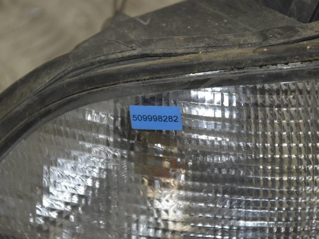 Фара правая BMW 5 E39