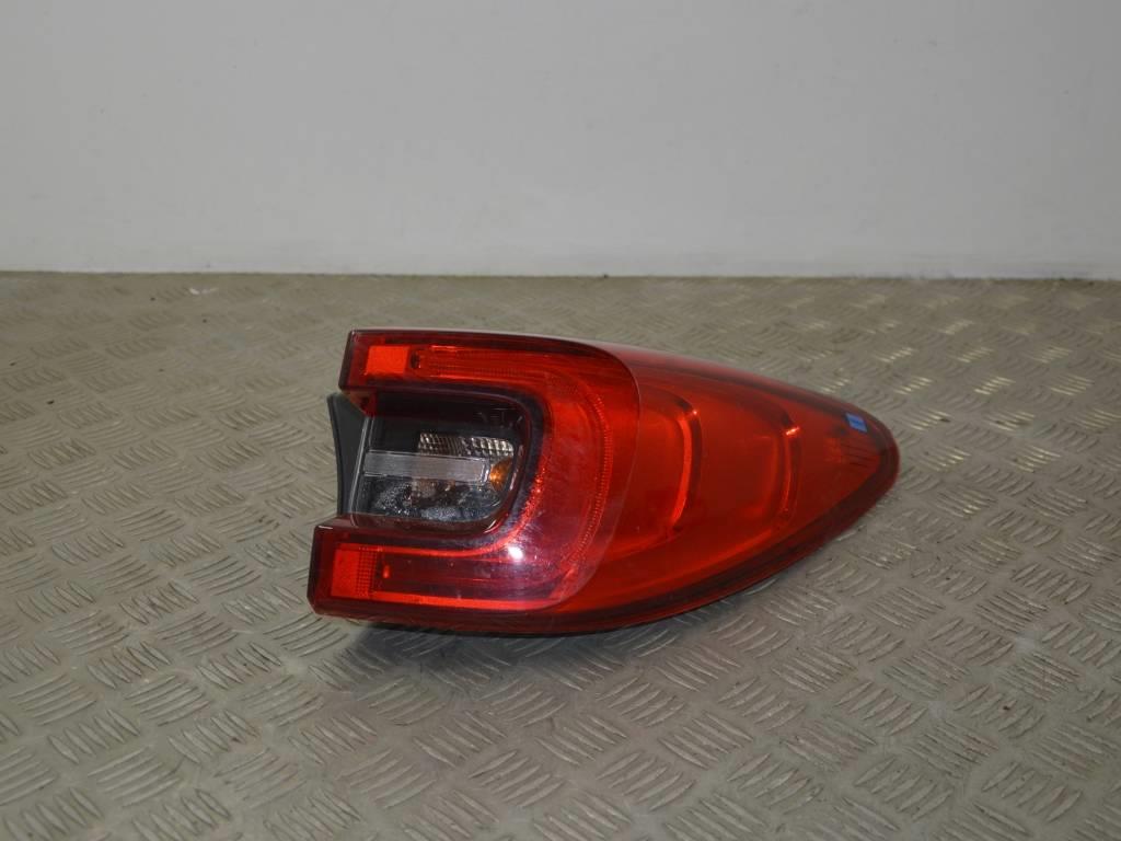 Фонарь задний правый Renault Kadjar (2015-2021)