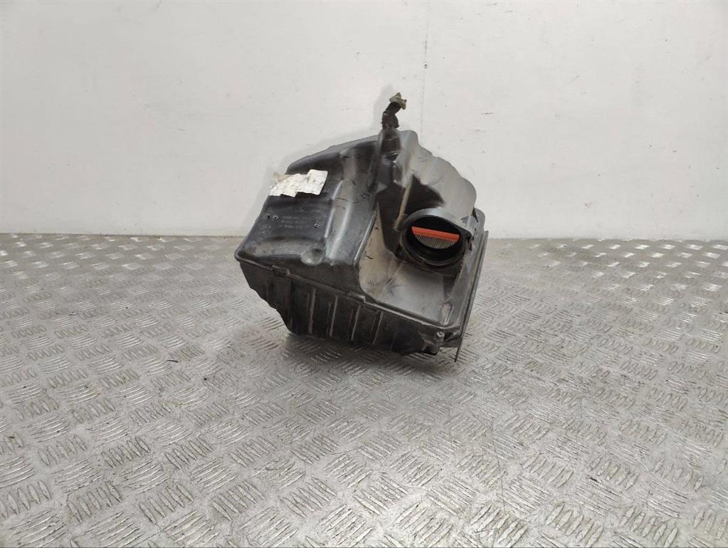Корпус воздушного фильтра Renault Scenic 3 (2008-2015)