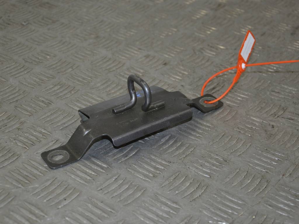 Крюк капота Renault Scenic 3 (2008-2015)