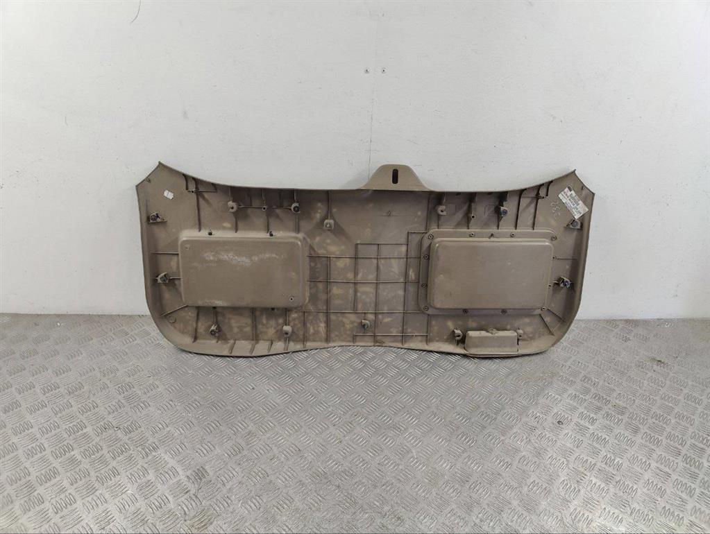 Обшивка крышки багажника Nissan Pathfinder (2004-2014)