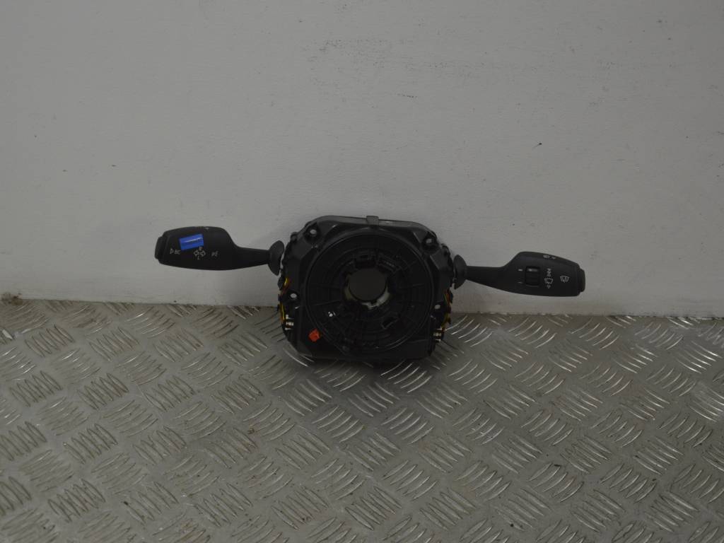 Переключатель подрулевой (стрекоза) BMW 6 F06/F12/F13 (2011-2018)