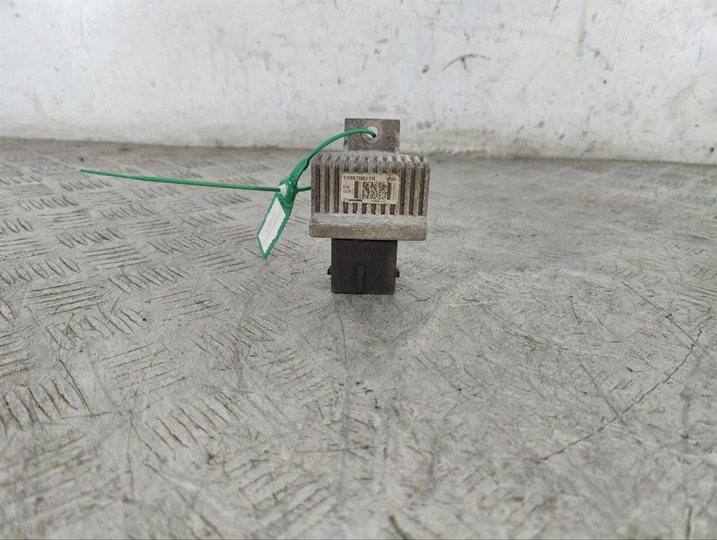 Реле накала свечей Renault Master 3 (2010-2024)
