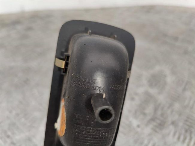 Кнопка стеклоподъемника заднего правого Renault Laguna 2 (2001-2007)