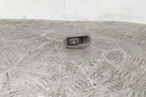 Кнопка стеклоподъемника переднего правого Renault Scenic 1 (1996-2003)