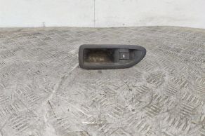 Кнопка стеклоподъемника заднего левого Renault Laguna 2 (2001-2007)