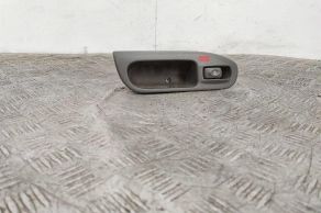 Кнопка стеклоподъемника переднего правого Renault Scenic 1 (1996-2003)
